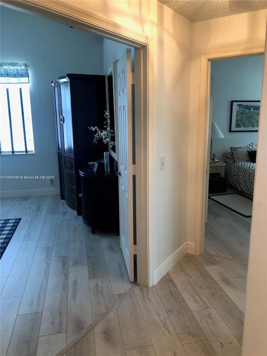 For Rent: $3,500 (3 beds, 2 baths, 1747 Square Feet)