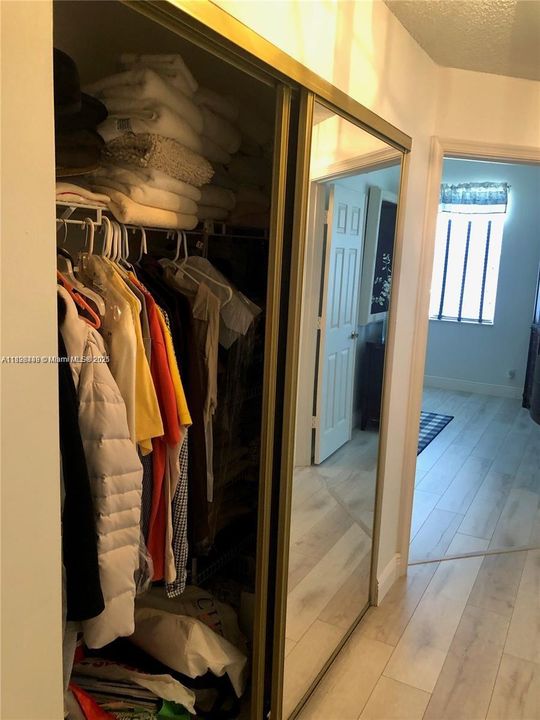 For Rent: $3,500 (3 beds, 2 baths, 1747 Square Feet)