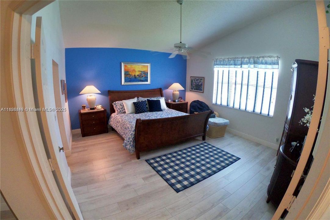 For Rent: $3,500 (3 beds, 2 baths, 1747 Square Feet)