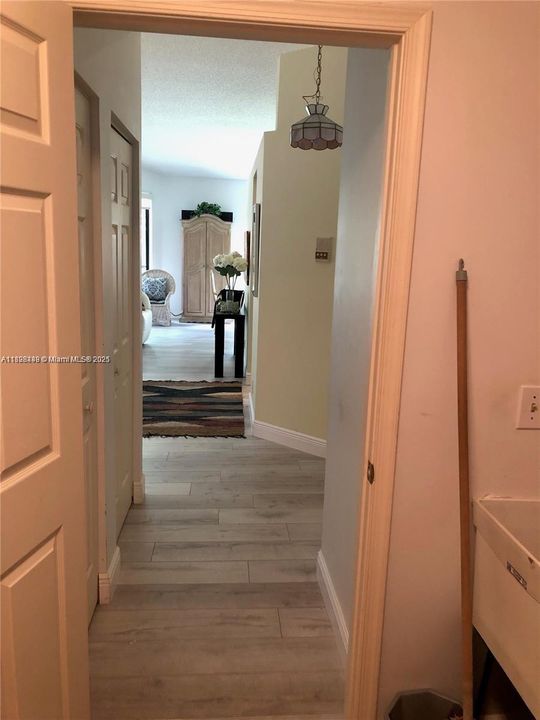 For Rent: $3,500 (3 beds, 2 baths, 1747 Square Feet)