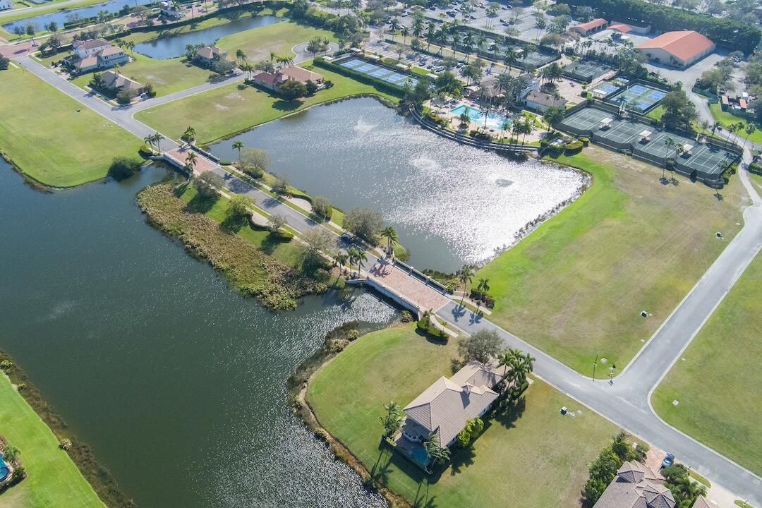 C 2025 MBP 152 SE Santa Gardenia Aerial