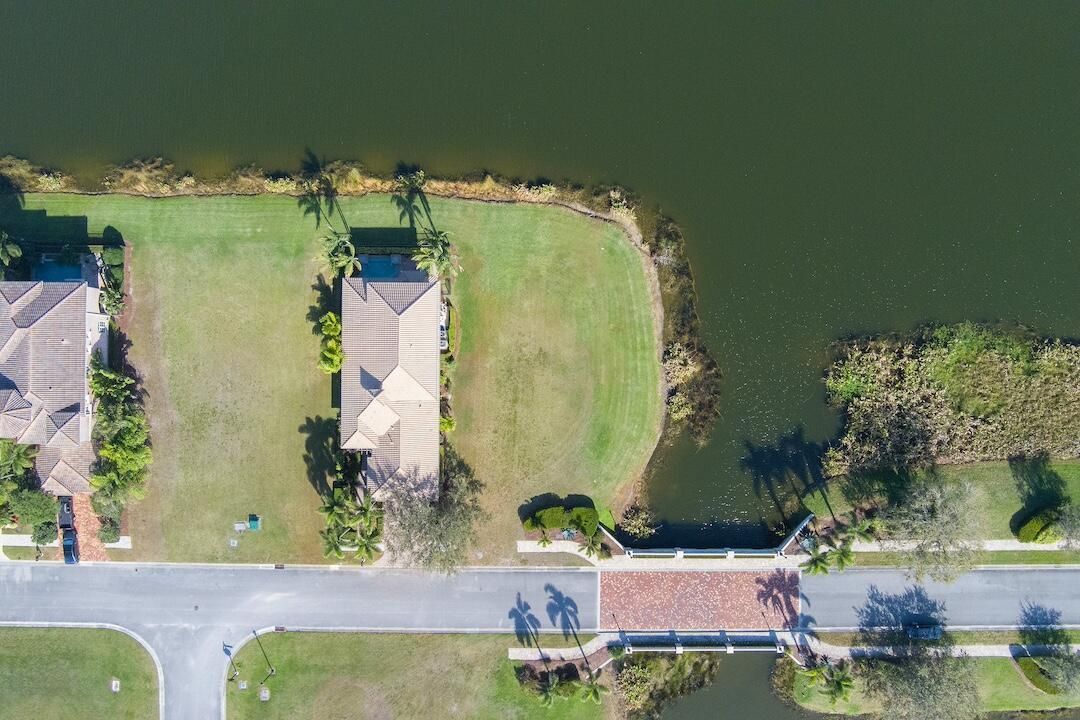 C 2025 MBP 152 SE Santa Gardenia Aerial