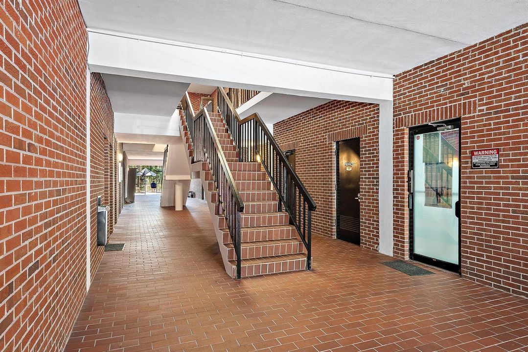 2328 S Congress Ave-22