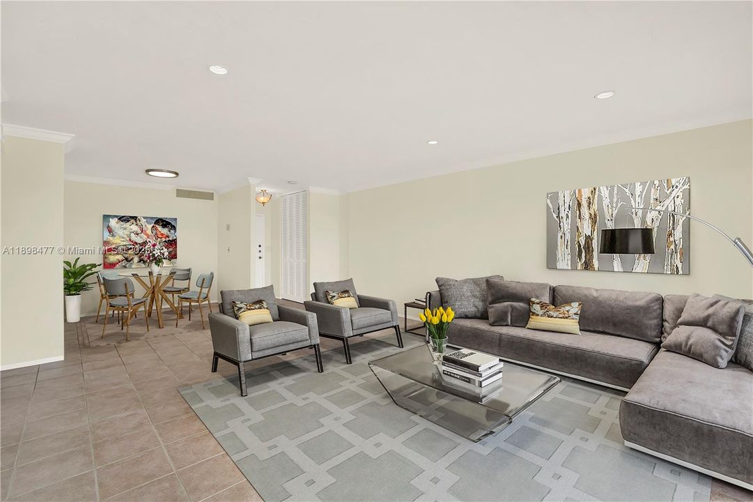 For Sale: $465,000 (1 beds, 1 baths, 1012 Square Feet)