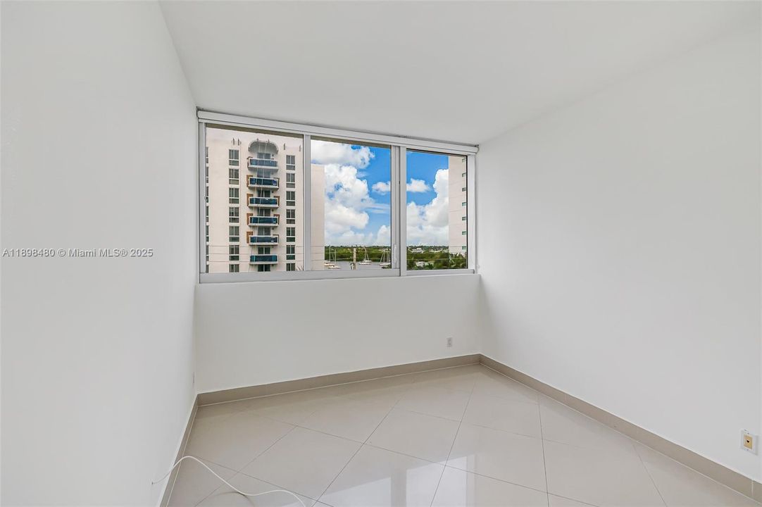 最近租的: $5,000 (3 贝兹, 2 浴室, 1712 平方英尺)