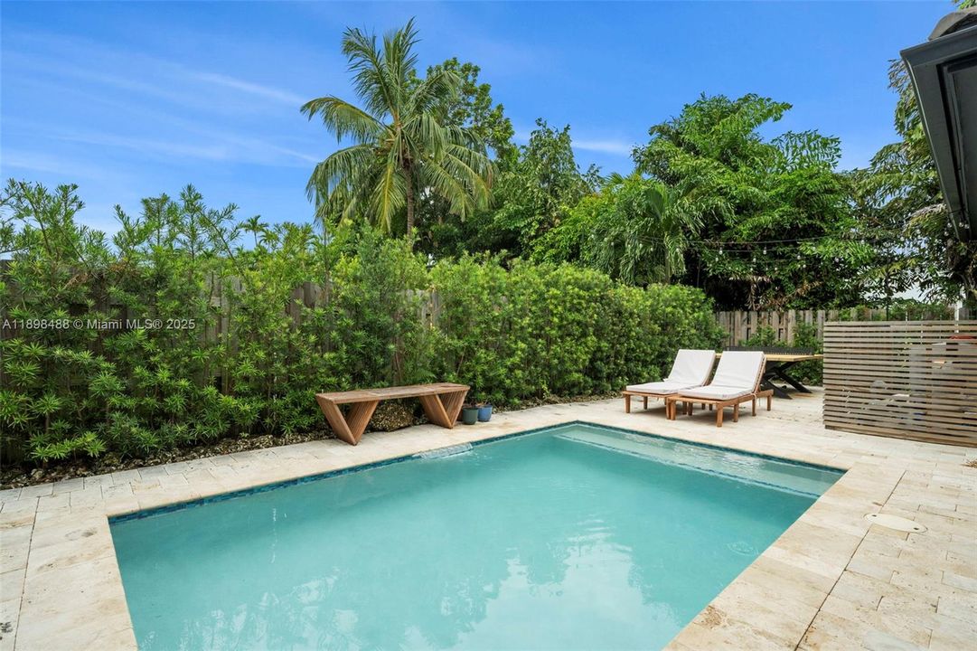 For Sale: $2,349,999 (4 beds, 3 baths, 3121 Square Feet)