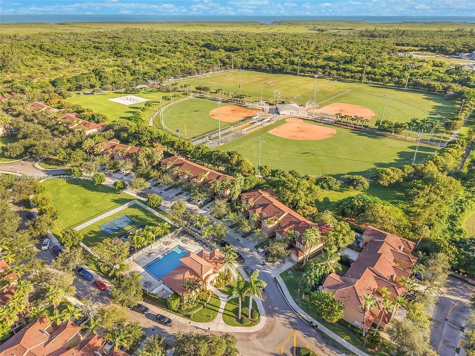 Active With Contract: $2,850 (3 beds, 2 baths, 1504 Square Feet)