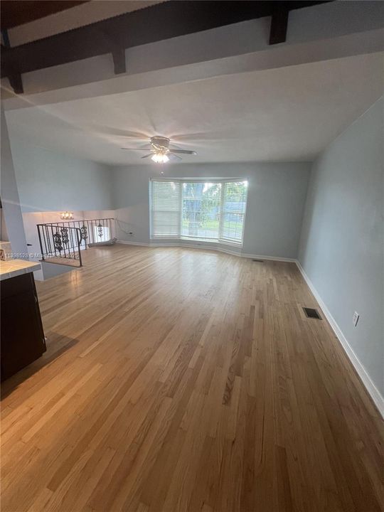 For Rent: $2,800 (3 beds, 2 baths, 0 Square Feet)