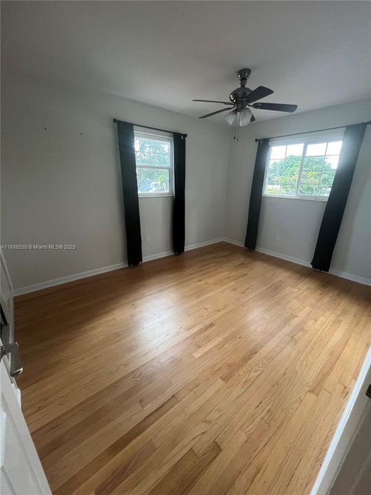 For Rent: $2,800 (3 beds, 2 baths, 0 Square Feet)