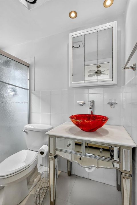 For Sale: $150,000 (2 beds, 2 baths, 960 Square Feet)