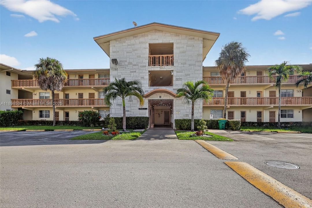 En Venta: $50,000 (1 camas, 1 baños, 688 Pies cuadrados)