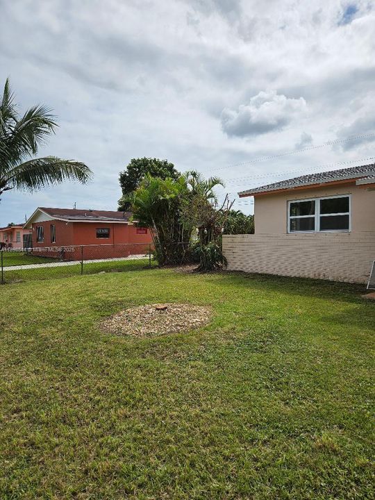 Недавно продано: $425,000 (3 спален, 2 ванн, 1164 Квадратных фут)