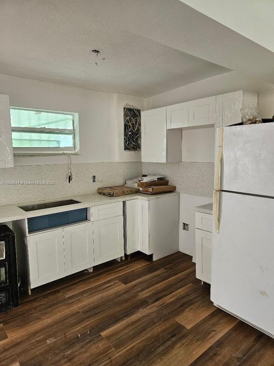 Недавно продано: $425,000 (3 спален, 2 ванн, 1164 Квадратных фут)