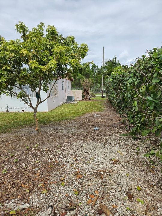 Недавно продано: $425,000 (3 спален, 2 ванн, 1164 Квадратных фут)