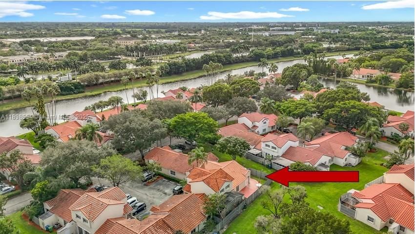 待售: $465,000 (2 贝兹, 2 浴室, 1018 平方英尺)