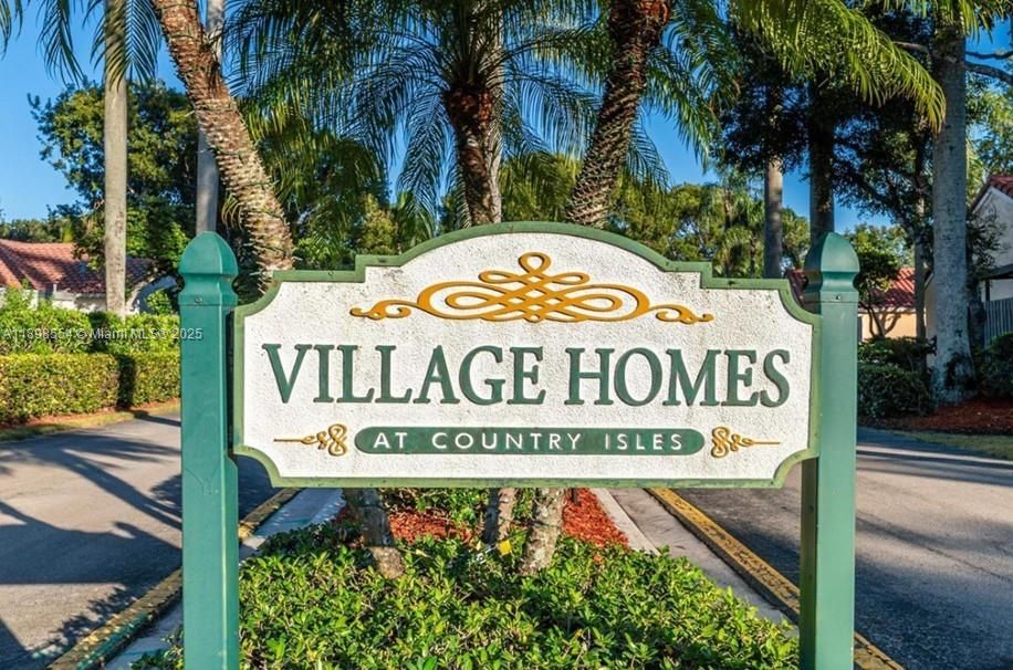 待售: $465,000 (2 贝兹, 2 浴室, 1018 平方英尺)