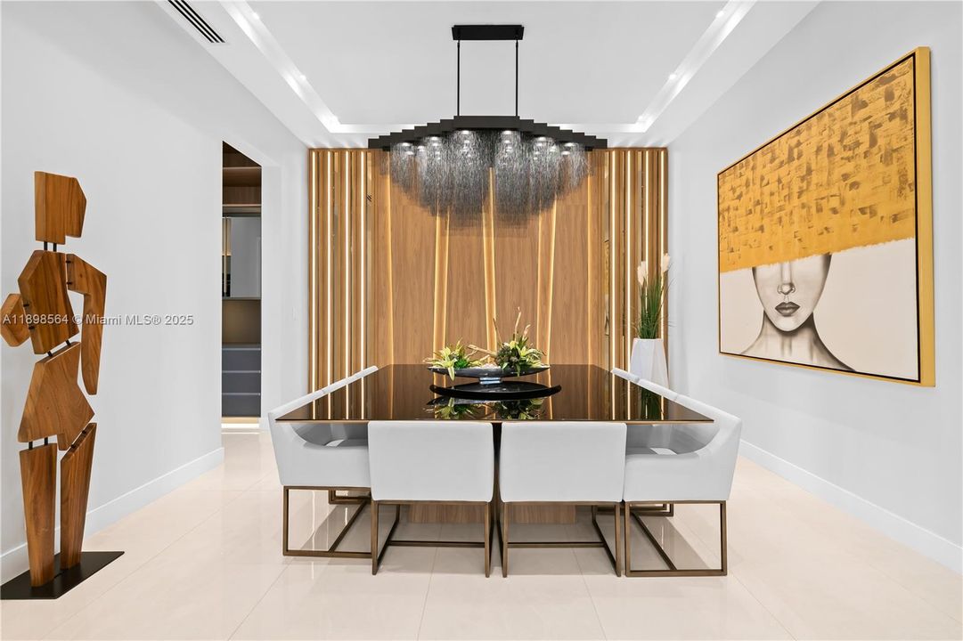 En Venta: $7,450,000 (5 camas, 6 baños, 7202 Pies cuadrados)