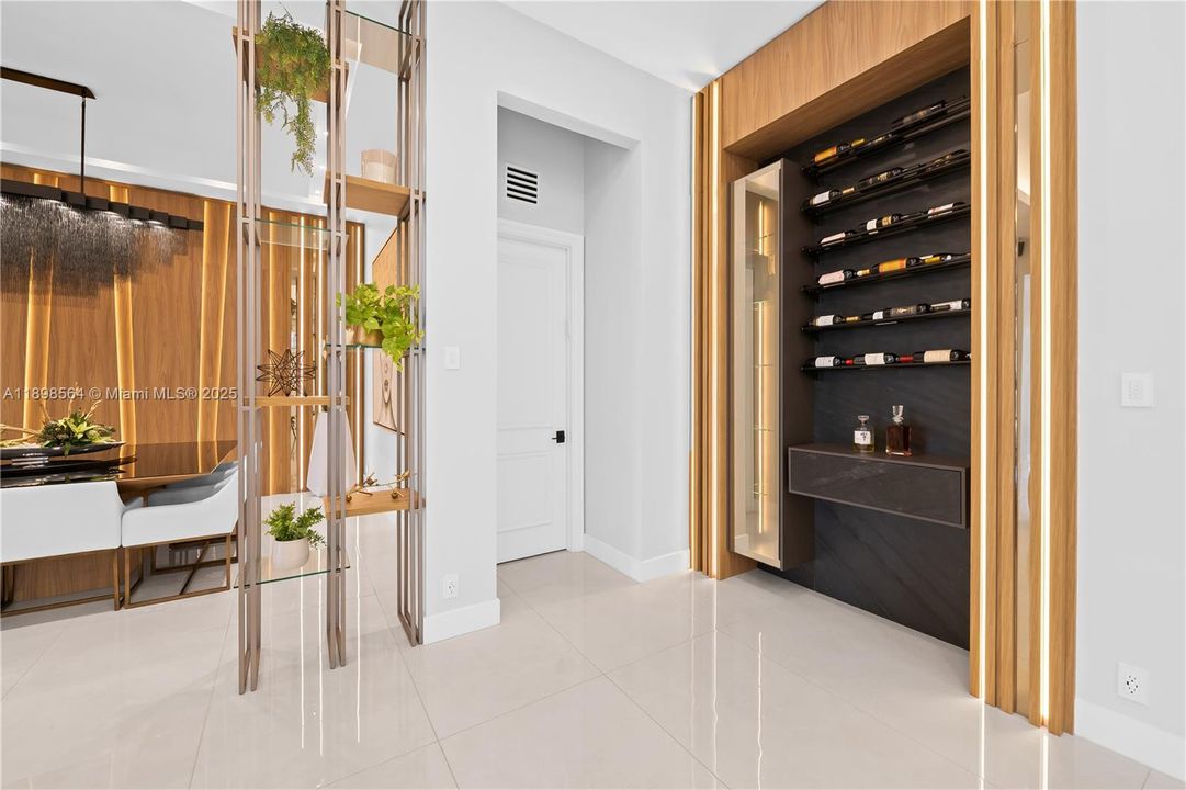 En Venta: $7,450,000 (5 camas, 6 baños, 7202 Pies cuadrados)