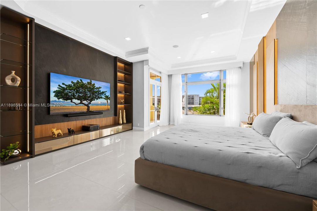 En Venta: $7,450,000 (5 camas, 6 baños, 7202 Pies cuadrados)