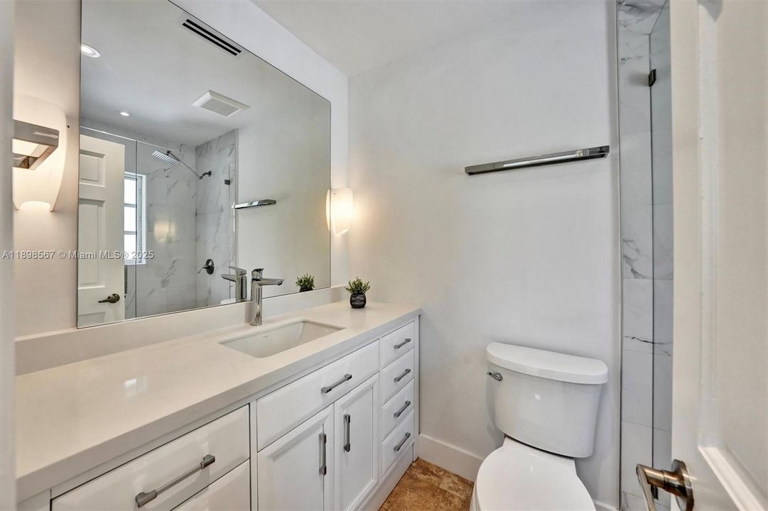 For Rent: $16,000 (4 beds, 3 baths, 2177 Square Feet)