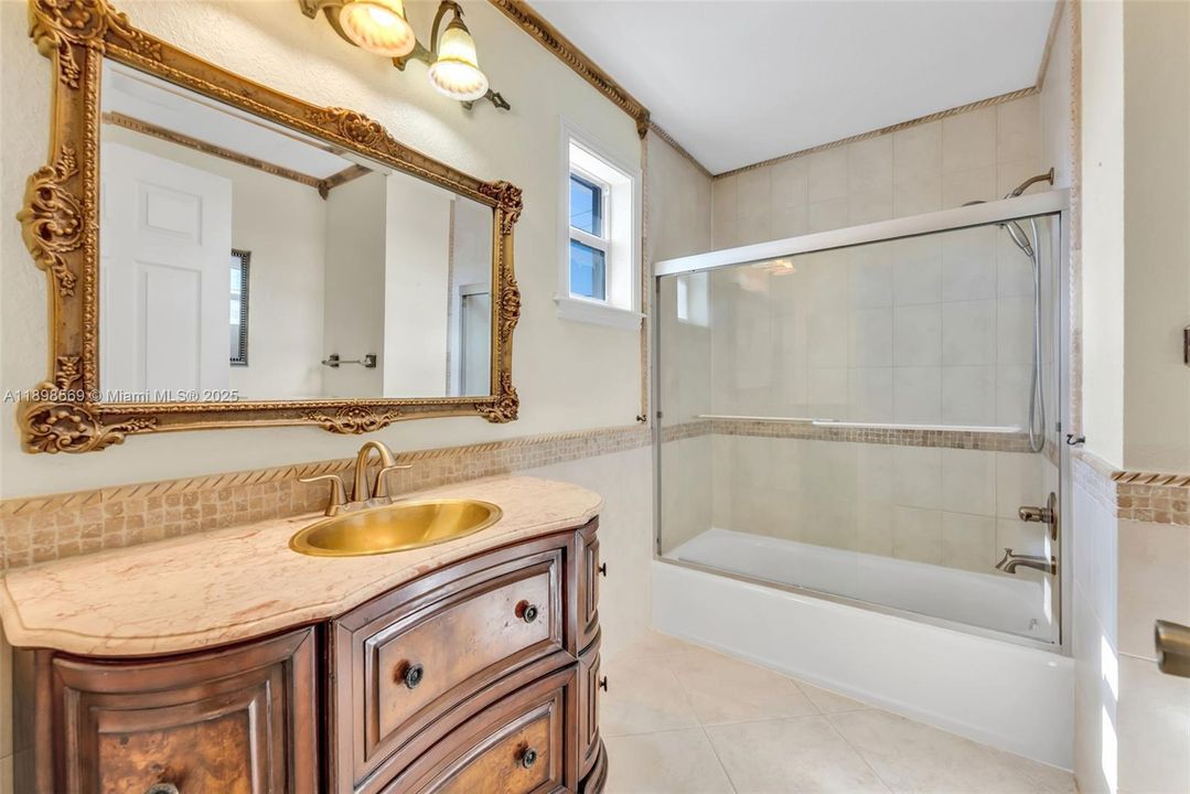 For Sale: $689,000 (4 beds, 2 baths, 1840 Square Feet)