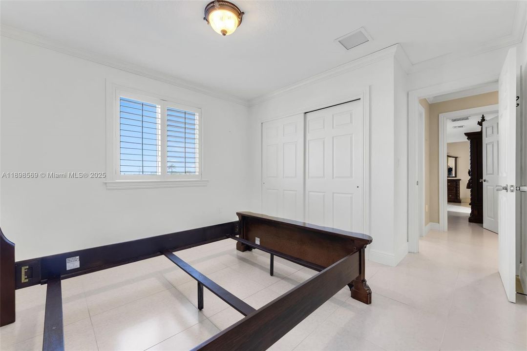 For Sale: $689,000 (4 beds, 2 baths, 1840 Square Feet)