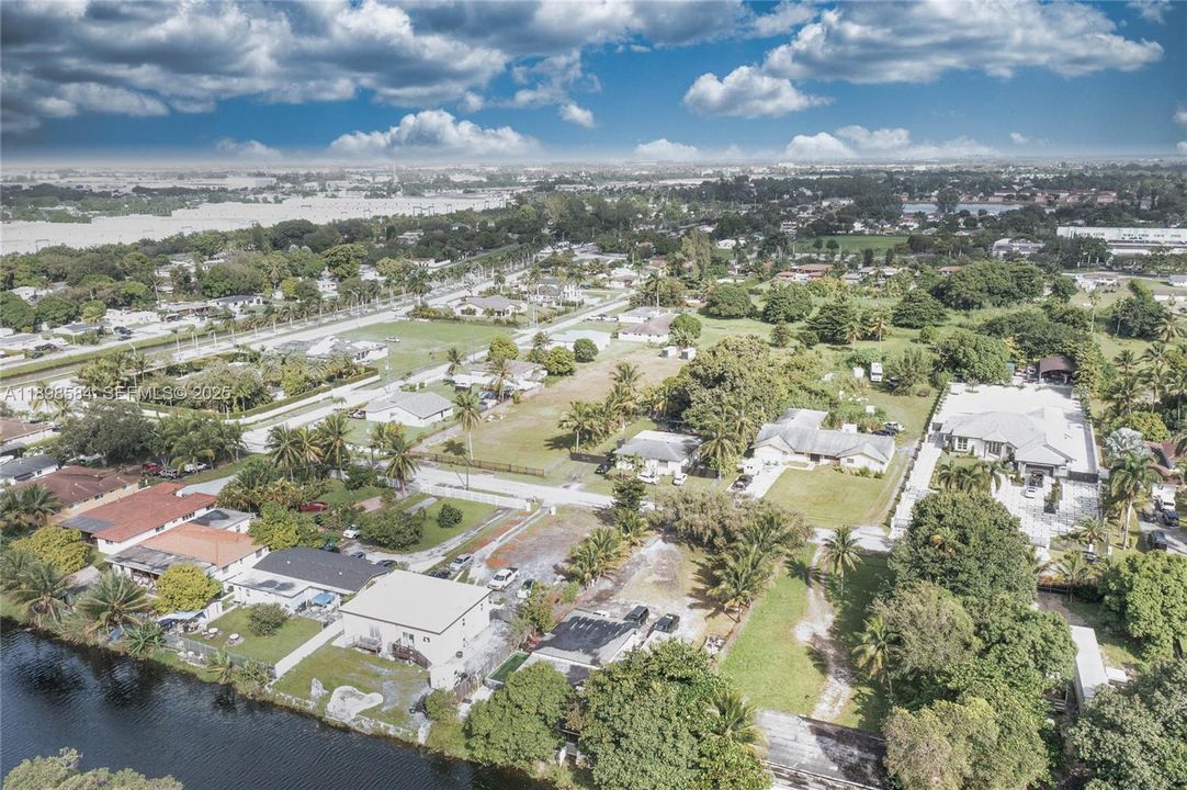 For Sale: $745,000 (5 beds, 2 baths, 2006 Square Feet)