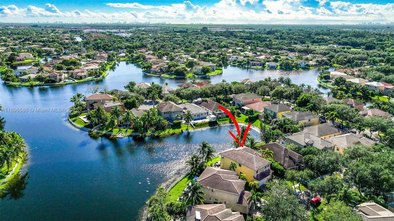 待售: $950,000 (5 贝兹, 3 浴室, 2894 平方英尺)