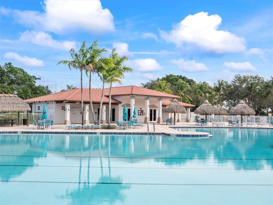 En Venta: $640,000 (3 camas, 2 baños, 1356 Pies cuadrados)