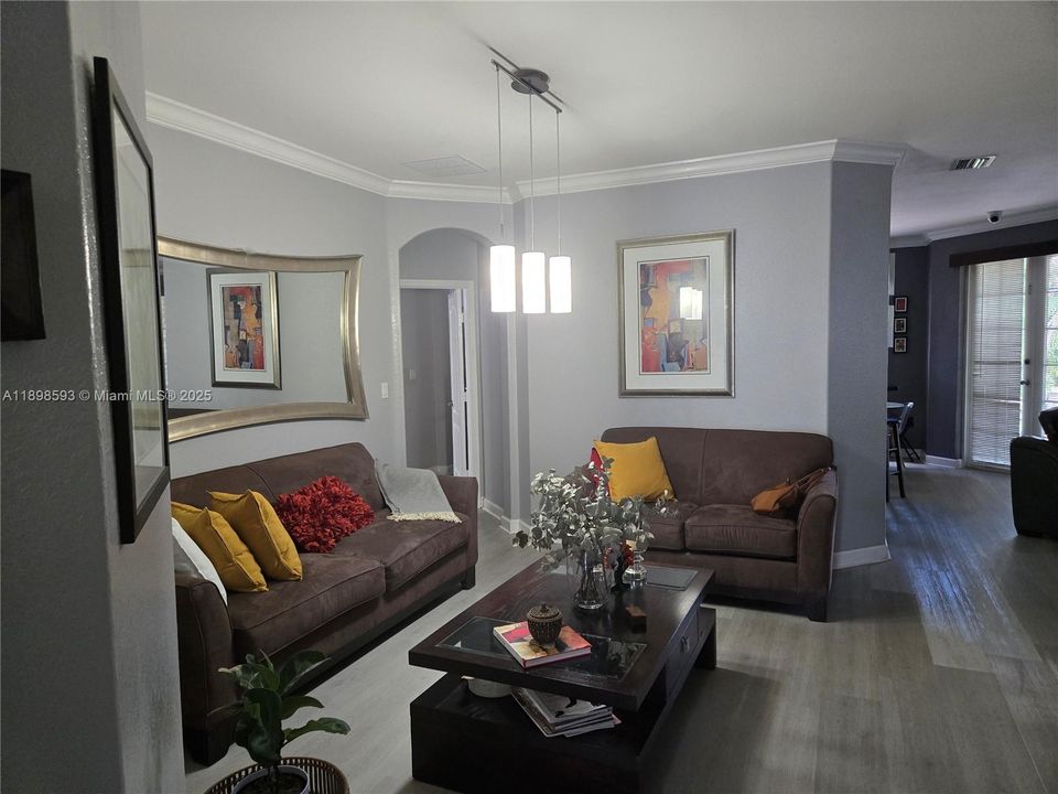 For Sale: $930,000 (4 beds, 3 baths, 2144 Square Feet)