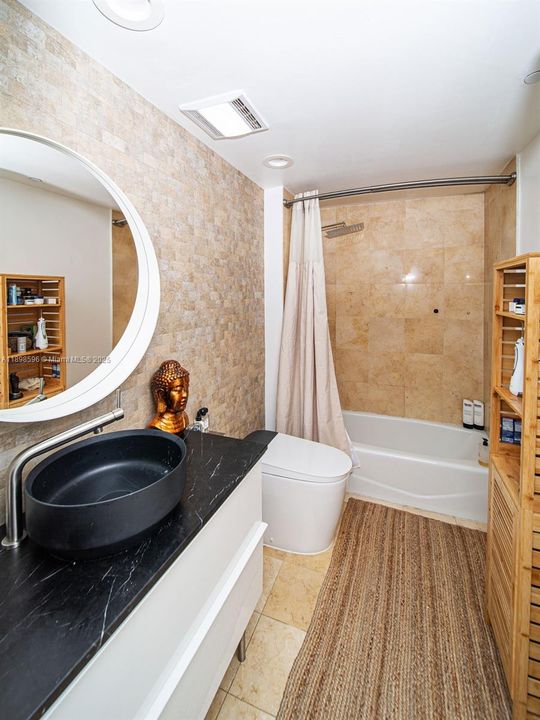 На продажу: $1,675,000 (3 спален, 3 ванн, 1841 Квадратных фут)