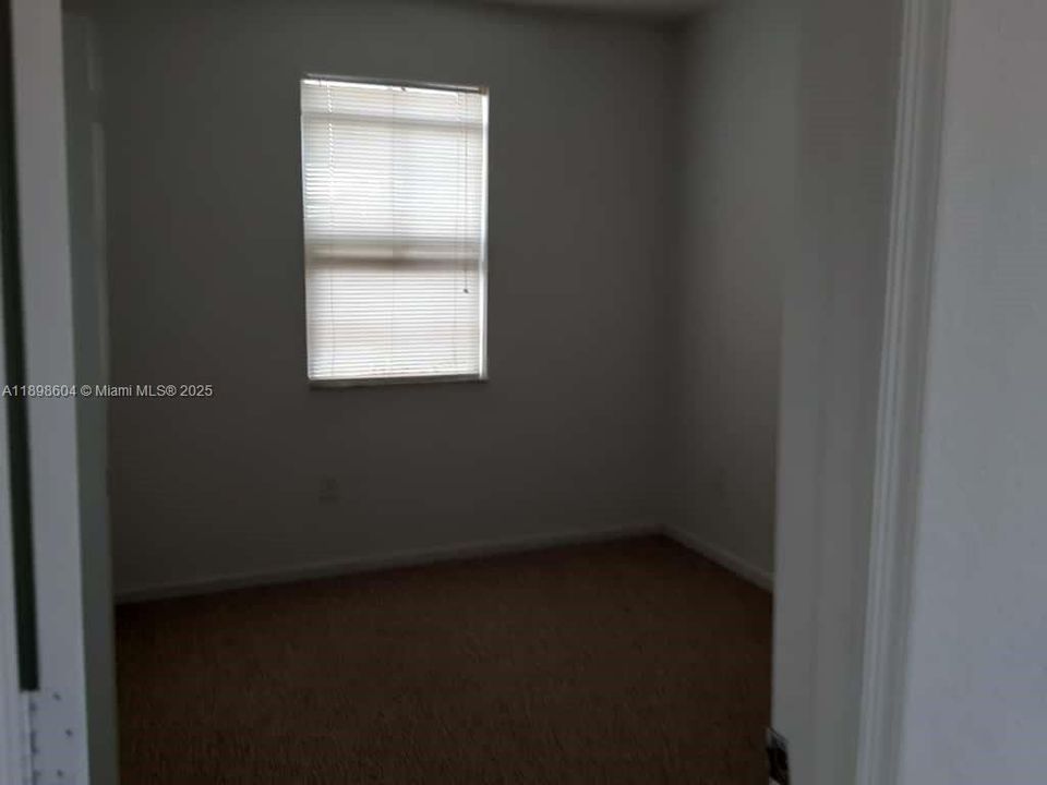 待售: $579,500 (5 贝兹, 3 浴室, 2070 平方英尺)