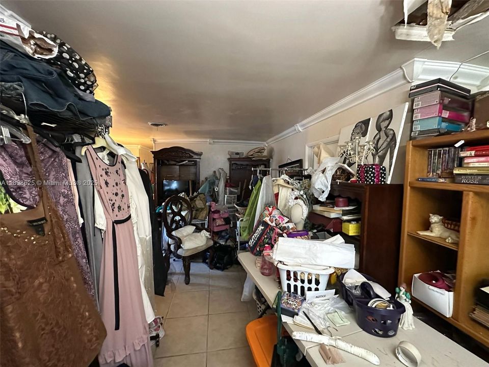 Недавно продано: $375,000 (3 спален, 2 ванн, 1803 Квадратных фут)