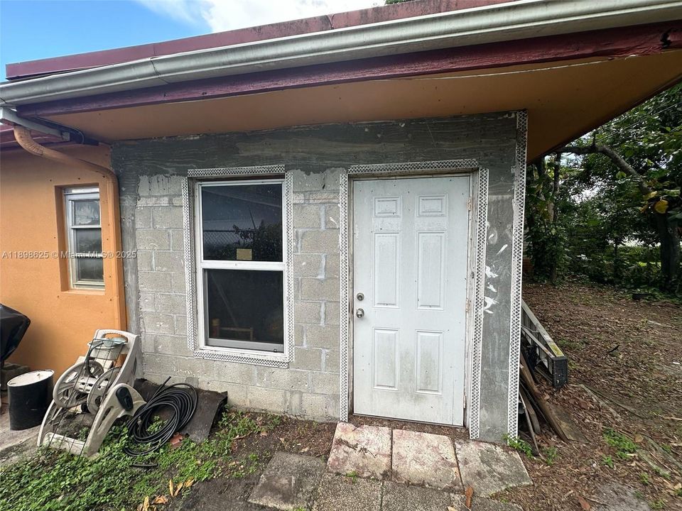 Недавно продано: $375,000 (3 спален, 2 ванн, 1803 Квадратных фут)