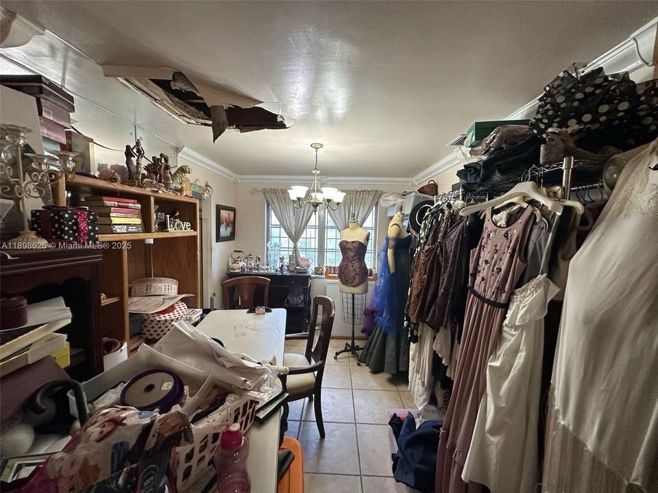 Недавно продано: $375,000 (3 спален, 2 ванн, 1803 Квадратных фут)