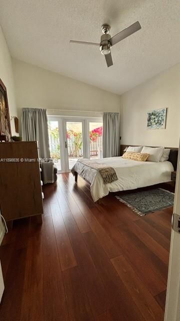 合同活跃: $680,000 (3 贝兹, 2 浴室, 1797 平方英尺)