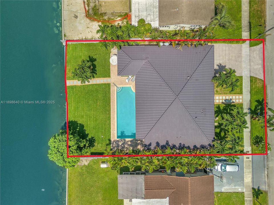 For Sale: $2,600,000 (3 beds, 3 baths, 0 Square Feet)