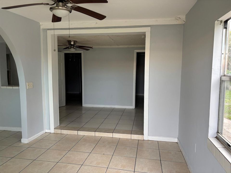 2848-Sala