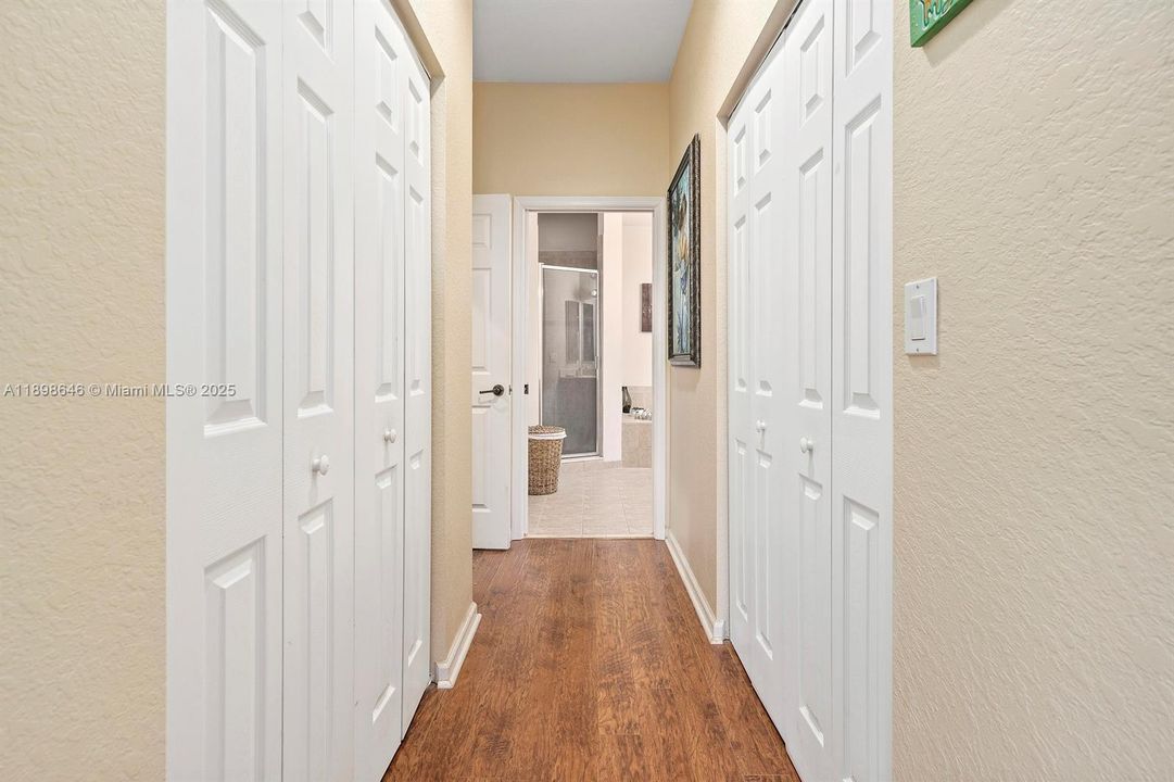 Active With Contract: $2,600 (3 beds, 2 baths, 1704 Square Feet)