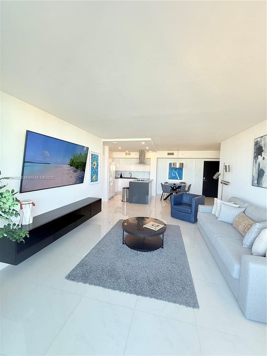 На продажу: $1,250,000 (2 спален, 2 ванн, 1080 Квадратных фут)