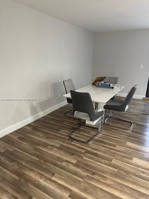 Active With Contract: $3,600 (3 beds, 2 baths, 2070 Square Feet)