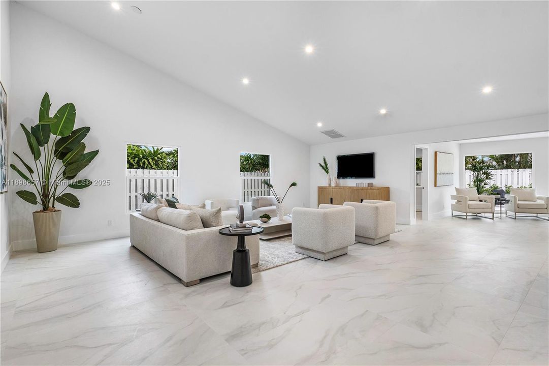 Недавно продано: $1,895,000 (4 спален, 3 ванн, 2771 Квадратных фут)