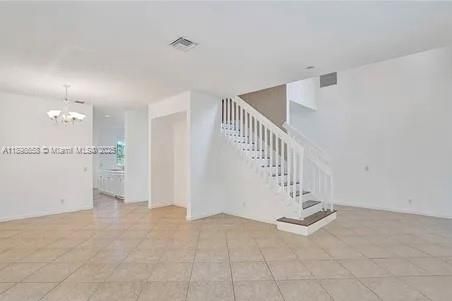 For Rent: $5,500 (5 beds, 3 baths, 3092 Square Feet)