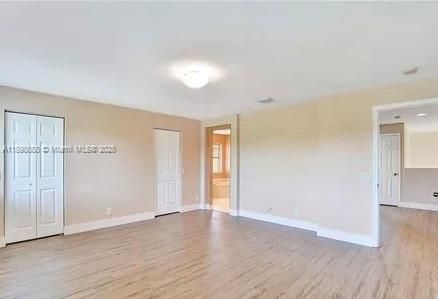 For Rent: $5,500 (5 beds, 3 baths, 3092 Square Feet)