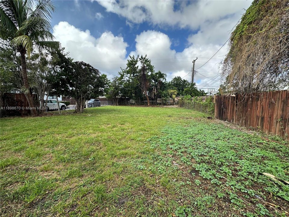 Room to build or add a pool