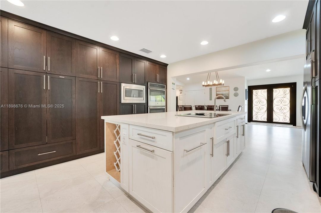 En Renta: $5,003 (4 camas, 2 baños, 2960 Pies cuadrados)