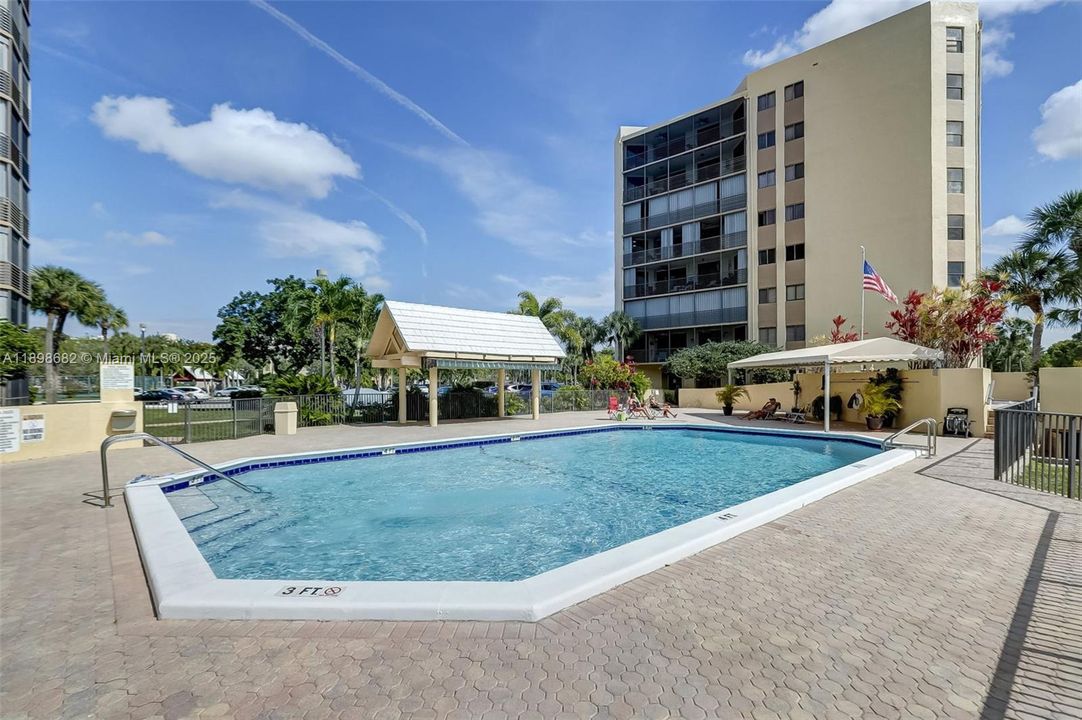 En Venta: $149,900 (3 camas, 2 baños, 1583 Pies cuadrados)