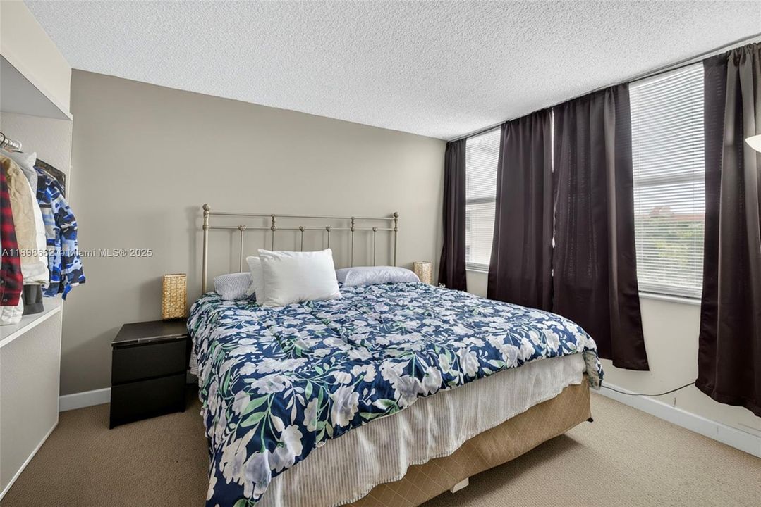 En Venta: $149,900 (3 camas, 2 baños, 1583 Pies cuadrados)