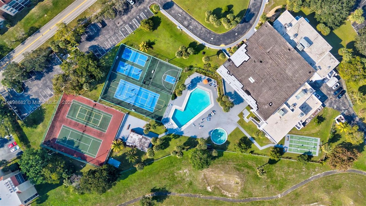 En Venta: $149,900 (3 camas, 2 baños, 1583 Pies cuadrados)