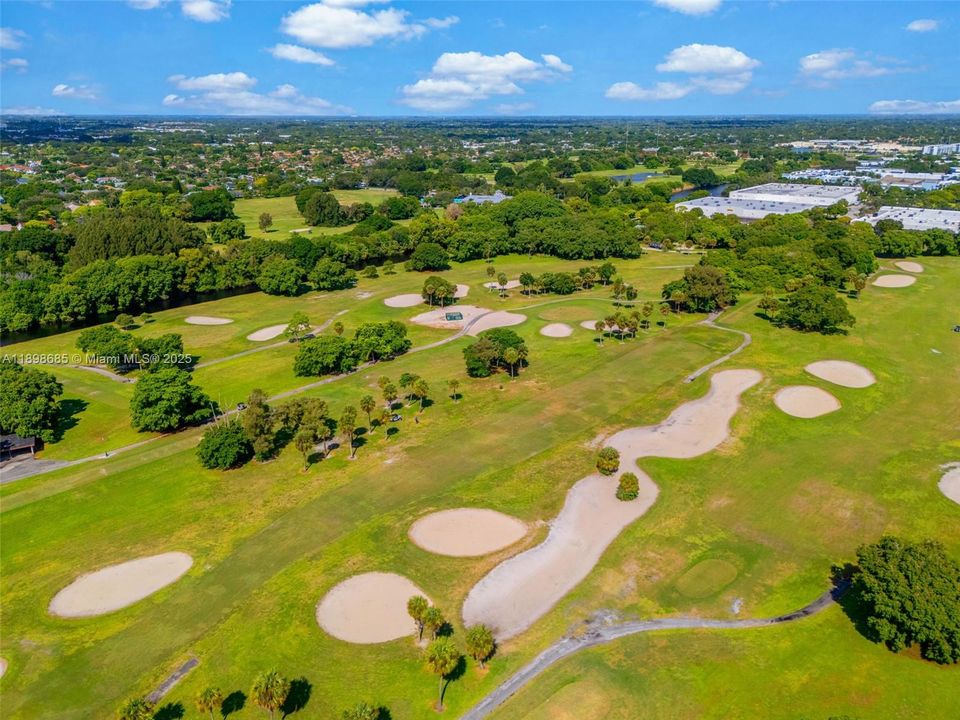 For Sale: $299,000 (4 beds, 2 baths, 1596 Square Feet)